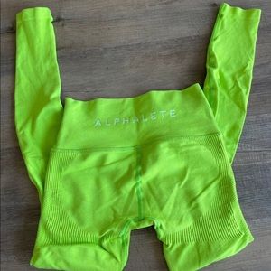 Alphalete aero leggings